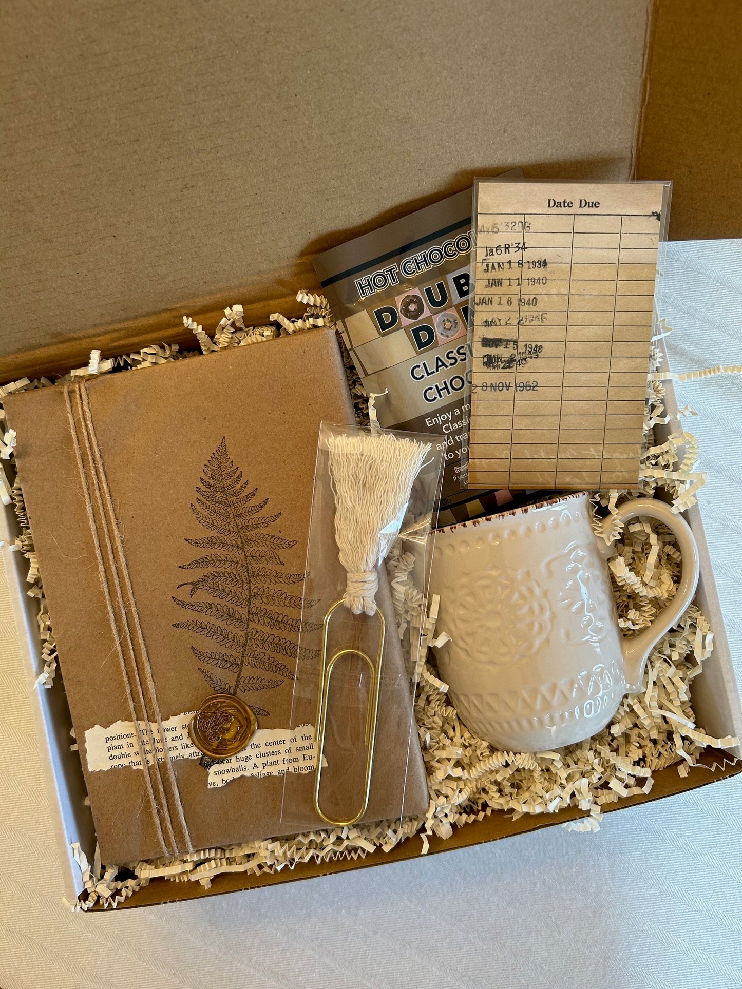 Forest Fern - Book Lover Gift Box